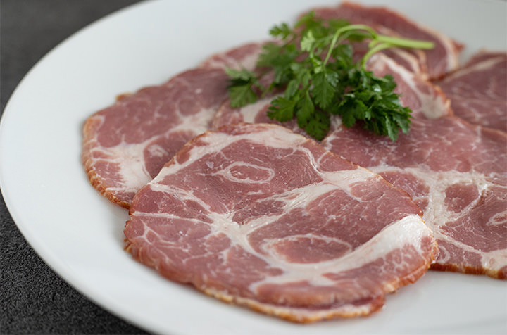イタリア産の豚肩肉を使用したロースハム スライス